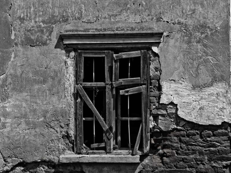 old-window-1.jpg